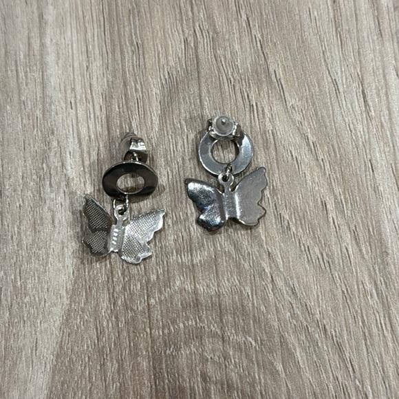 Butterfly Earrings - Picture 4 of 4